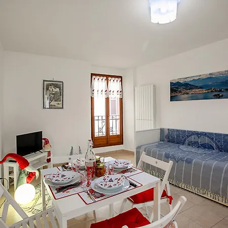 Apartment Lami Intra Center - Happy *
